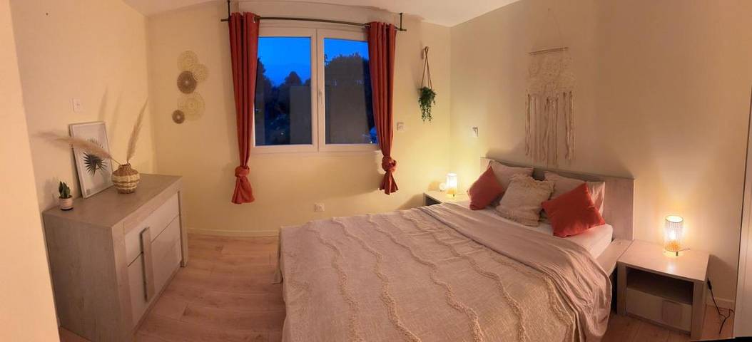 Gîte pour 2 personnes, avec terrasse ainsi que jacuzzi et sauna à Lesquin - 3