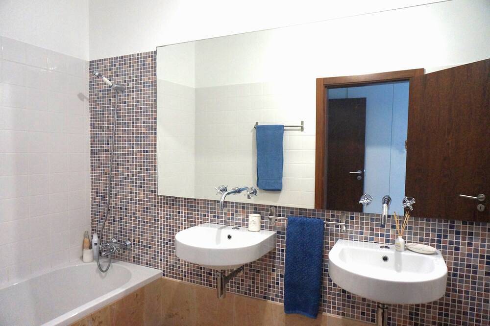 All-Inclusive Garden Retreat w/ Premium Amenities - Ready for Move-In, foto 12