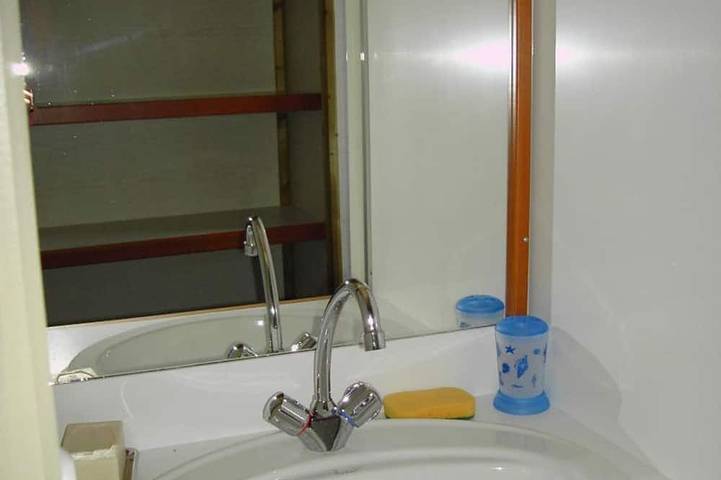 Chalets mit Haustieren, zwischen Sioul-Tal und Combraille in Échassières, Montluçon und Umgebung