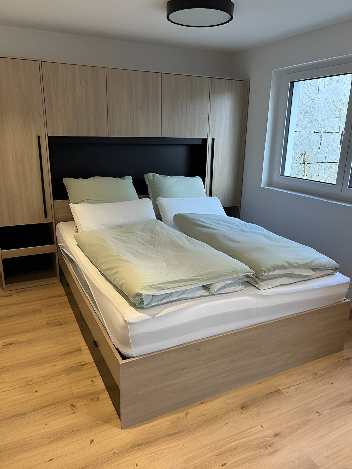 Ganze Wohnung, Moderne, ruhige Studio-Oase - mit Terrasse, Blick ins Grüne und Konus-Karte in Donaueschingen, Mittlerer Schwarzwald