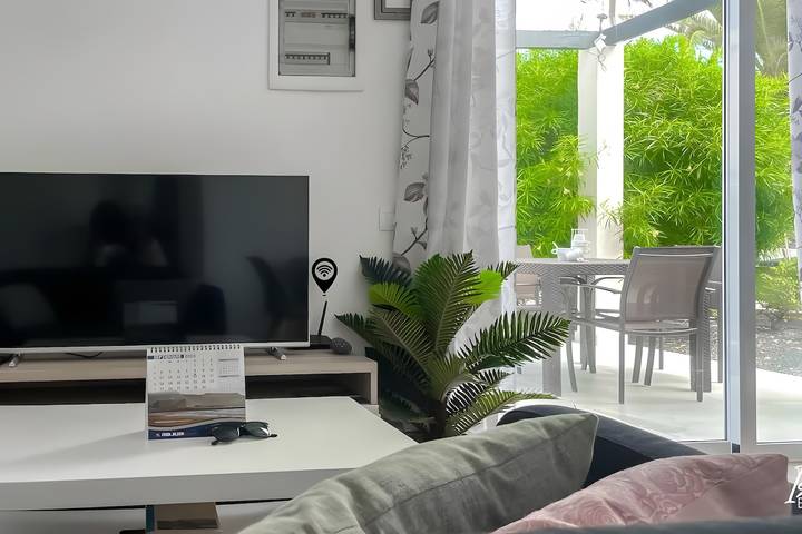 Entire apartment, B-Rent Alisios 51 "Crispy sunny" near Corralejo Main Street in Corralejo, La Oliva
