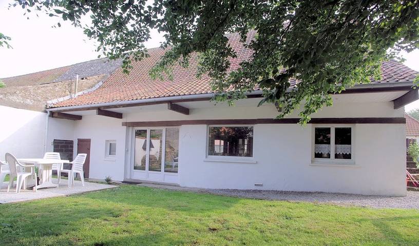 Gîte pour 6 personnes, avec jardin et terrasse