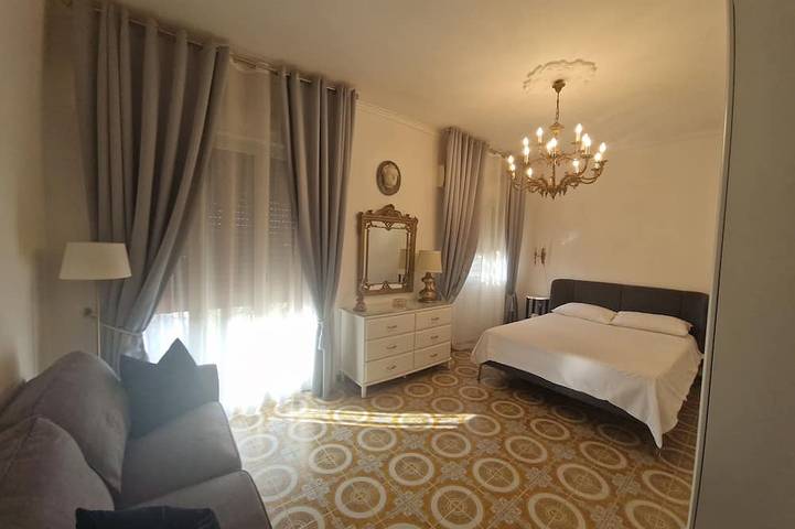 Location de vacances pour 8 personnes, avec jardin, animaux acceptés à Agnone Bagni - 3