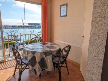 Appartement De Vacances pour 6 Personnes dans Port-la-Nouvelle, Côte d'Améthyste, Photo 1