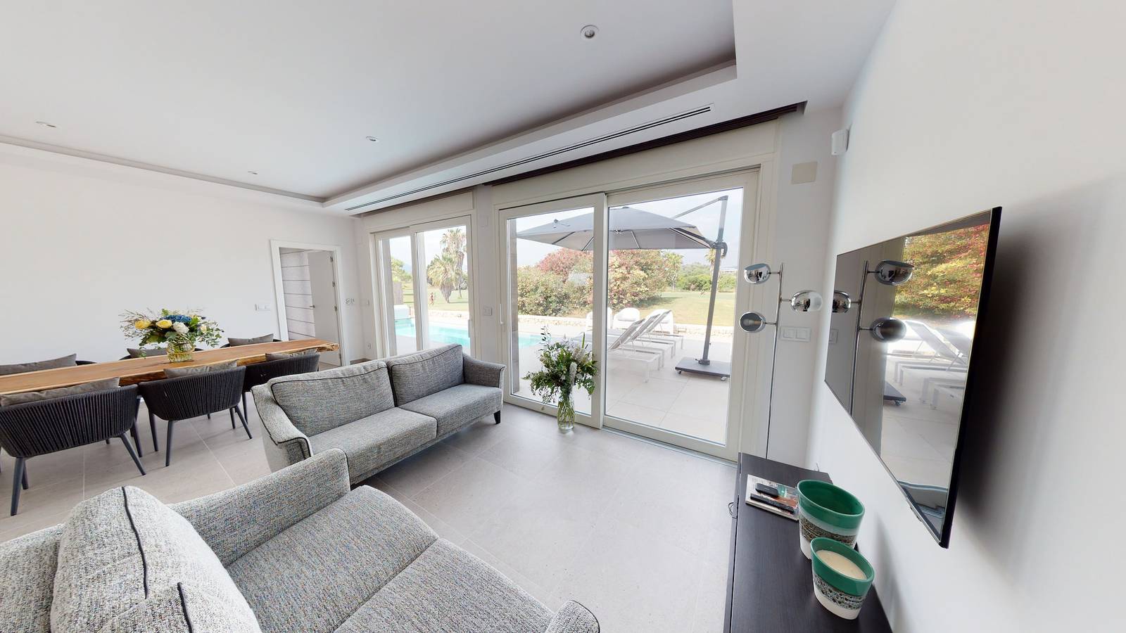 Villa Colibri in Oliva, Costa Blanca