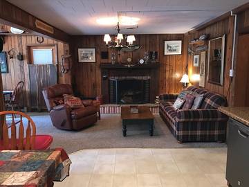 Vacation Home for 10 Guests in Wisconsin, USA, Picture 1