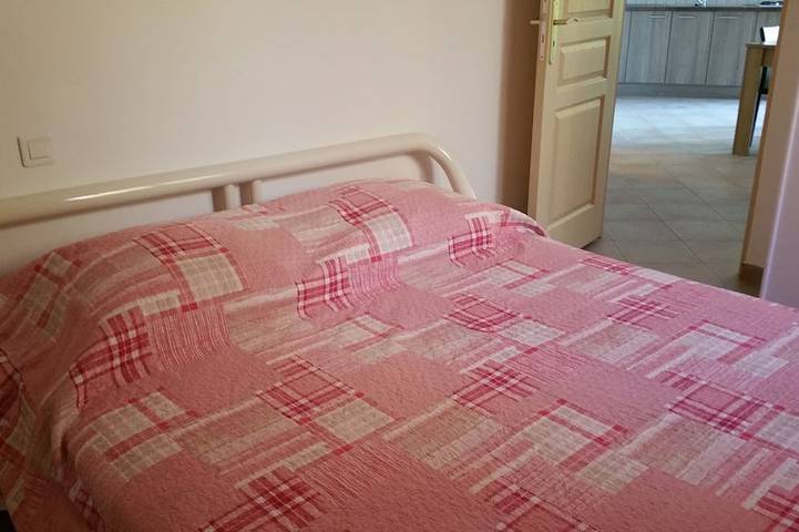 Location de vacances pour 5 personnes, avec terrasse et jardin, animaux acceptés à Figari - 3