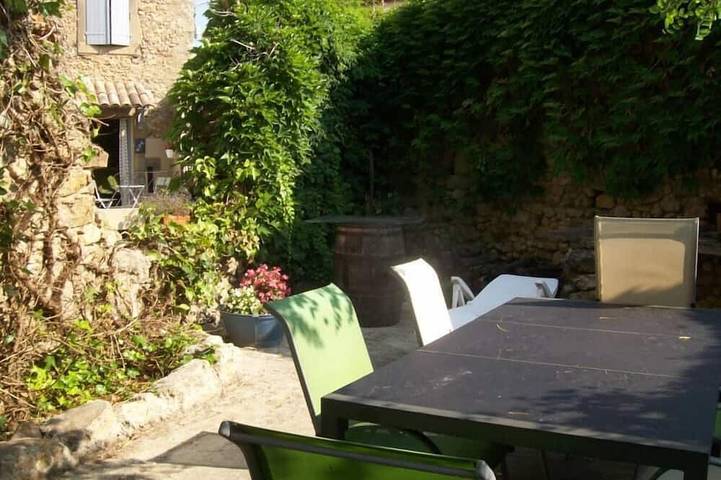 Holiday home for 6 people, with pool and garden - 1