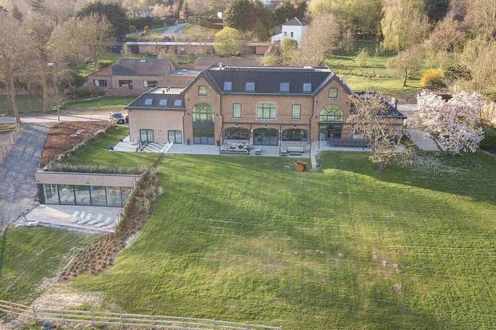 Maison de vacances pour 32 personnes, animaux acceptés à Tournai