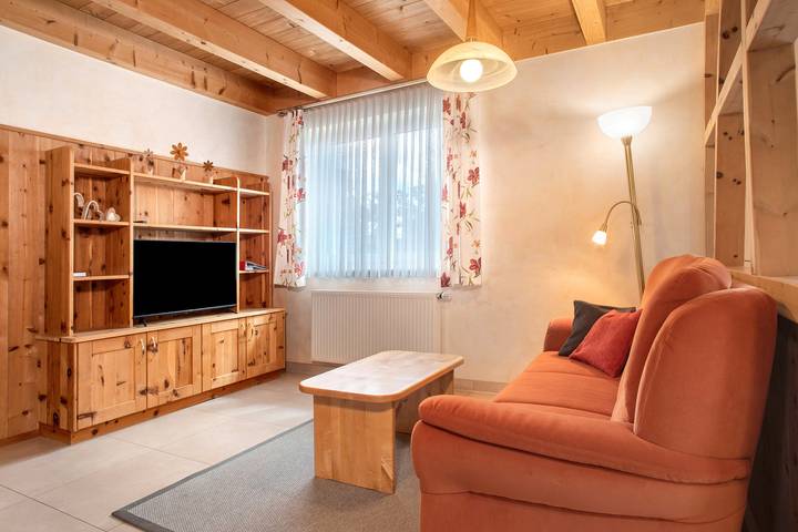 Ferienwohnung für 4 Personen, mit Kinderpool und Garten sowie Sauna, kinderfreundlich in Deggenhausertal