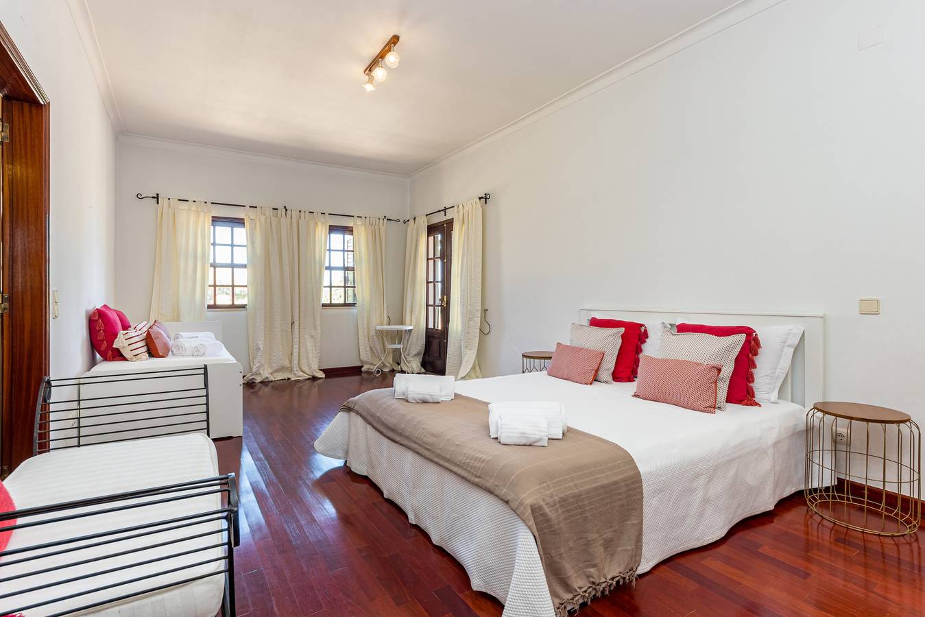 Villa Sobreiro in Albufeira, Faro District