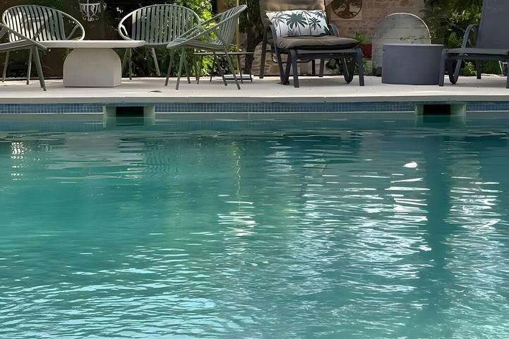 Location de vacances pour 20 personnes, avec Balcon et Jardin à Saint-Michel-d'Euzet - 2