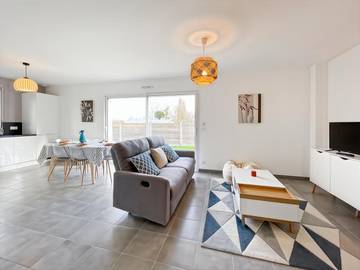 Cottage pour 6 personnes, avec jardin et vue à Hirel