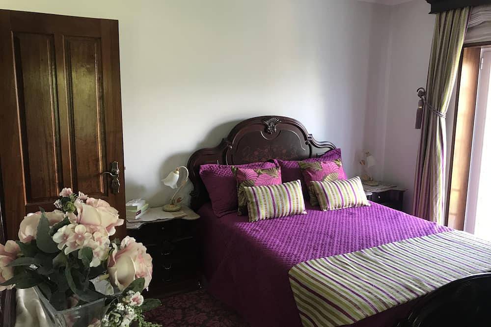 Quinta De Nadais - Douro Valley Estate in São João de Fontoura, Resende