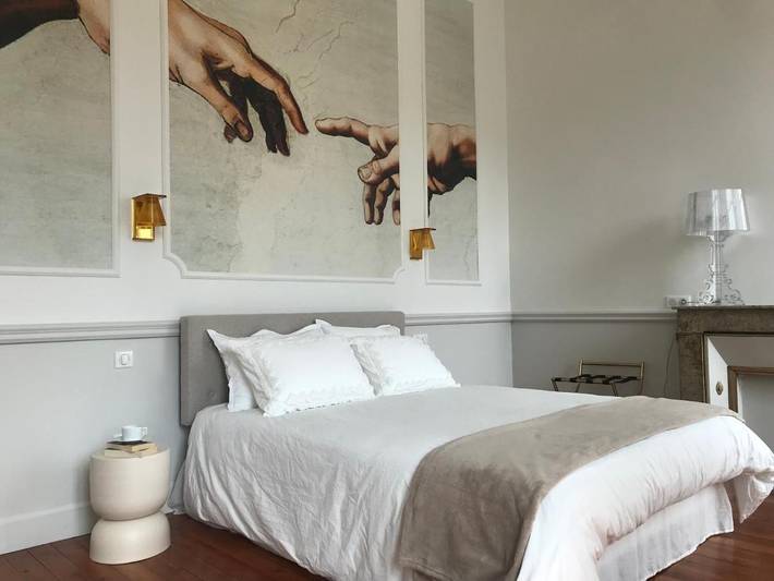 Location de vacances pour 2 personnes, avec piscine ainsi que jardin et terrasse à Branne - 2