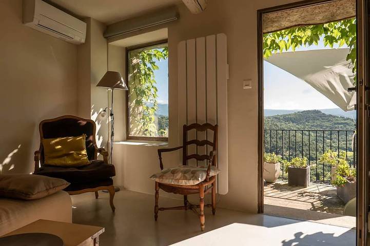 Location de vacances pour 8 personnes, avec balcon à Venasque - 4