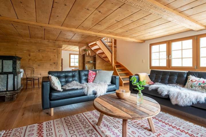 Ferienwohnung für 4 Personen, mit Garten und Ausblick in Grengiols