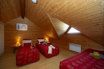 Chalet pour 6 Personnes dans Saint-François-Longchamp, Région de Saint-Jean-de-Maurienne, Photo 3