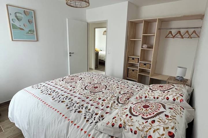 Location de vacances pour 8 personnes, avec jardin et terrasse à Le Bourdet - 2