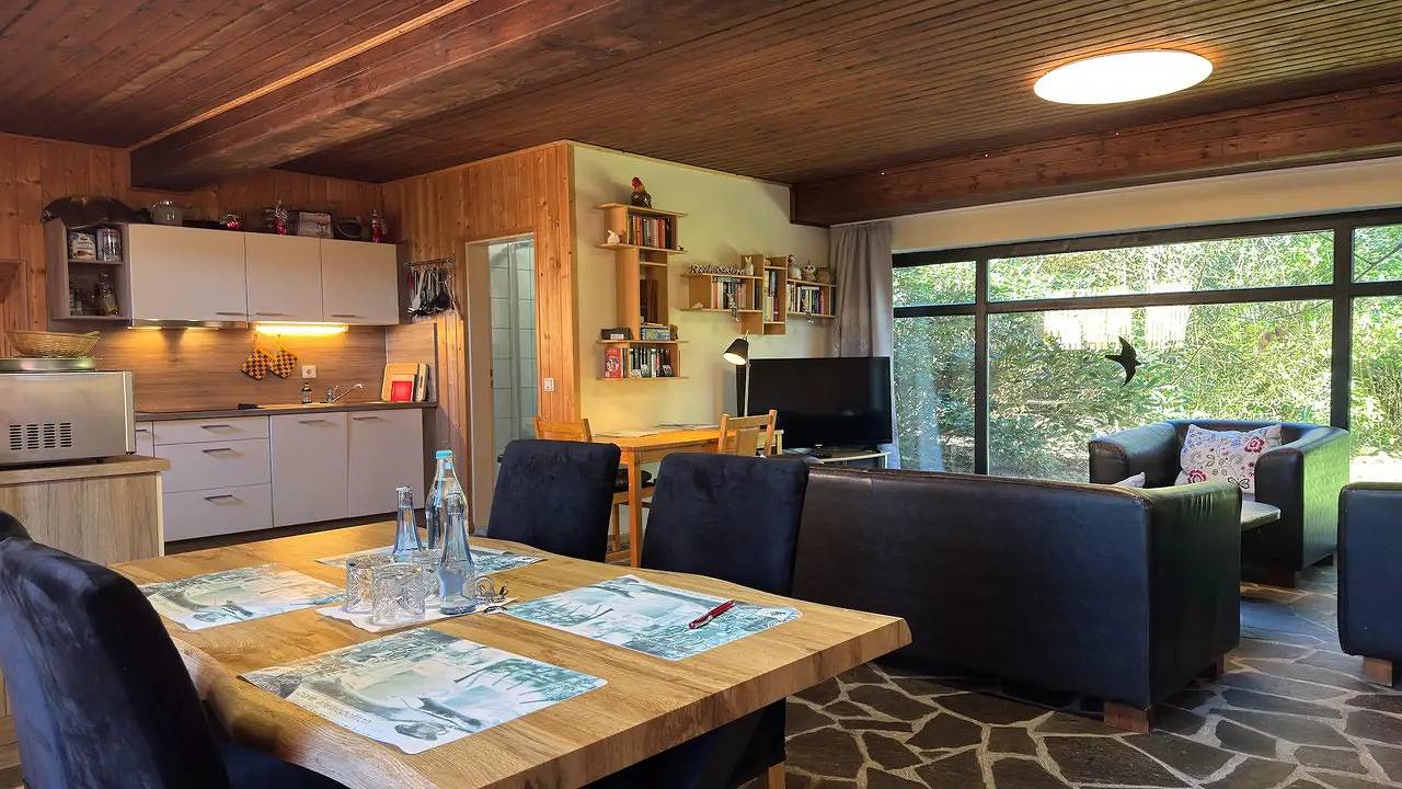 Ganze Ferienwohnung, Ferienwohnung für 8 Personen (170 m²) in Manderscheid in Manderscheid, Bernkastel-Kues & Umgebung