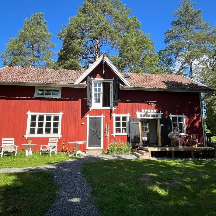 Bed and breakfast för 4 Personer, med Terass samt Trädgård och Utsikt i Lindesberg