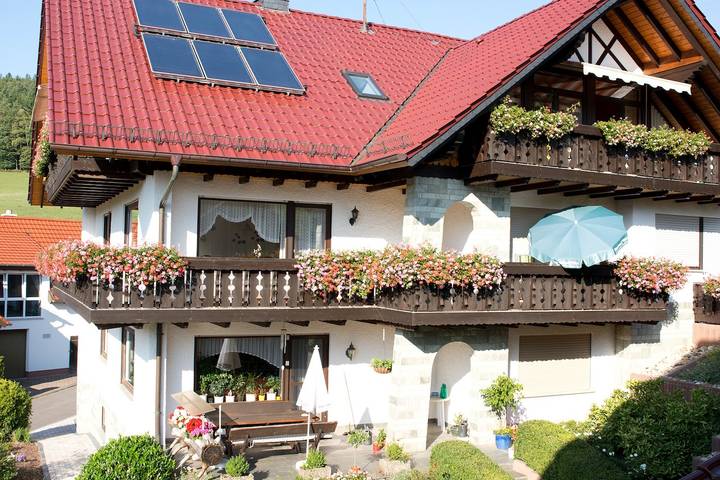Ferienwohnung für 2 Personen, mit Balkon und Balkon/Terrasse sowie Terrasse und Garten im Spessart - 2