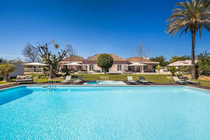 Bungalow para 2 pessoas, com Varanda e Terraço e ainda Jardim and Piscina infantil em Tavira