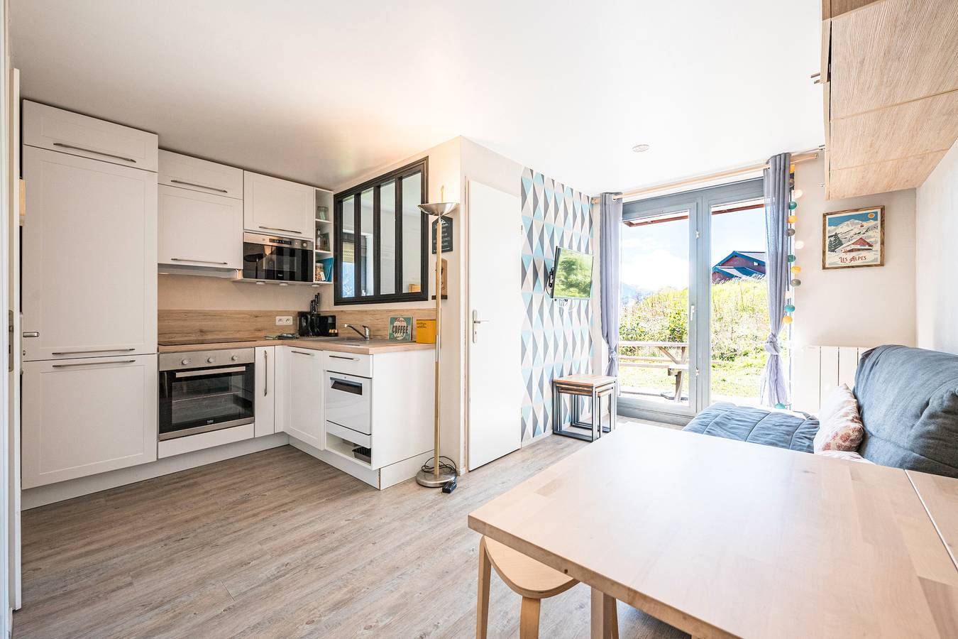 Apartamento entero, Apartamento 'La Cabane De Merdassier' con Balcón y Wi-Fi in Manigod, Región de Annecy