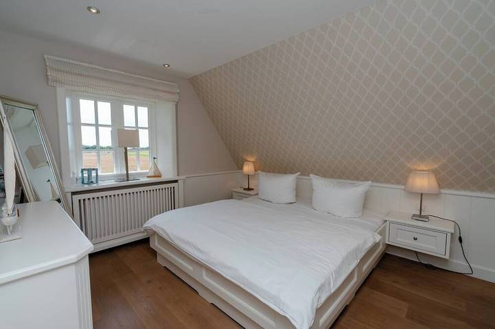 Ferienhaus für 4 Personen, mit Terrasse und Garten sowie Sauna in Morsum - 3