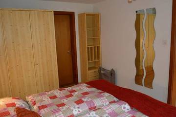Chalet voor 3 Personen in Gstaad, Saanen, Afbeelding 2