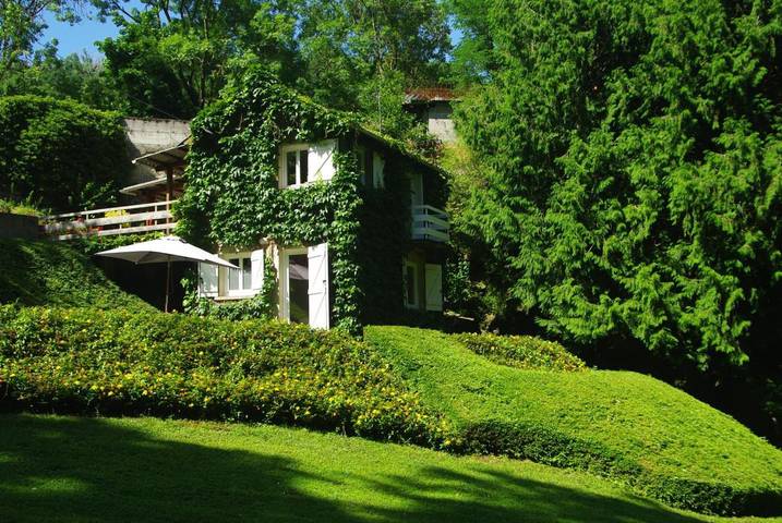 Maison de vacances pour 4 personnes, avec Balcon et Terrasse ainsi que Jardin et Vue