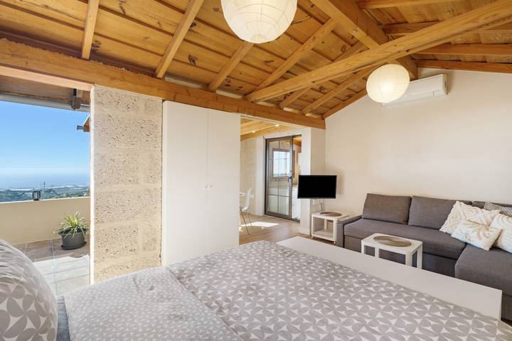 Ganzes Studio, Ferienstudio 'Mirador Amanay' mit Meerblick, Wlan und Klimaanlage in Las Palomas, Granadilla de Abona