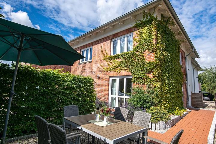 Ferienhaus für 6 Personen, mit Terrasse in Kellenhusen