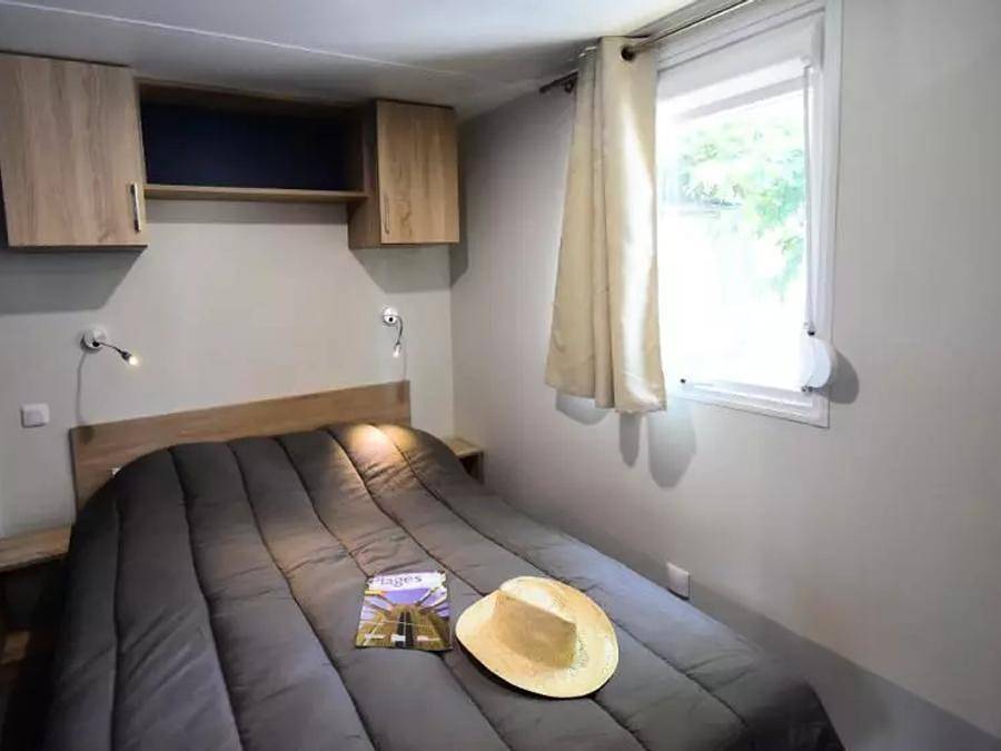 Camping Les Amiaux  - Mobilhome 4 personas - Mobil Home 3 Habitaciones 4 Personas Aire Acondicionado + Tv in Saint-Jean-de-Monts, Vandea