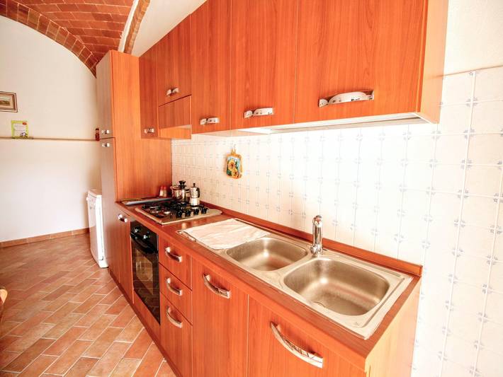 Cascina in Toscana con piscina in Asciano, Siena e dintorni