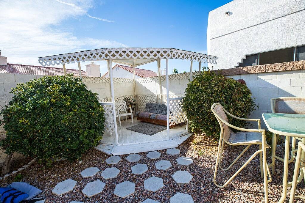 Erstaunlich verbessertes Haus mit riesigem Pool in North Las Vegas, Nevada