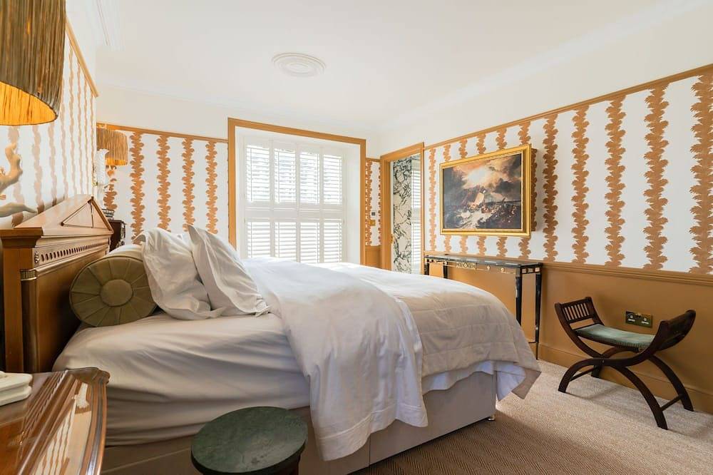 Castle Lodge -  a house that sleeps 8 guests  in 4 bedrooms in Truro, Cornwall