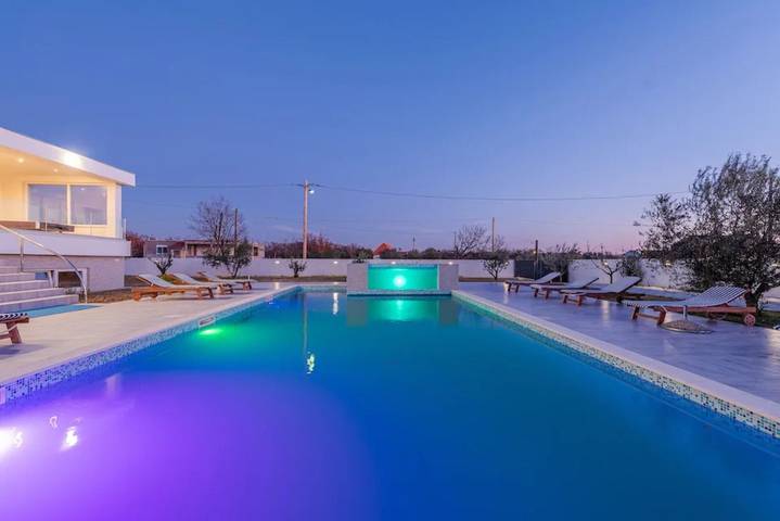 Villa Mendula in Galovac, Zadar