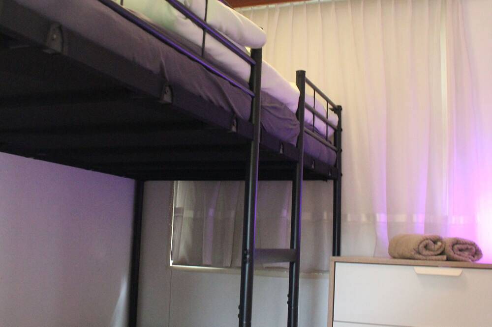 Palmocolodge Lodge - Jocomo Parc a nice family campground with many facilities in Lanaken, Hoge Kempen