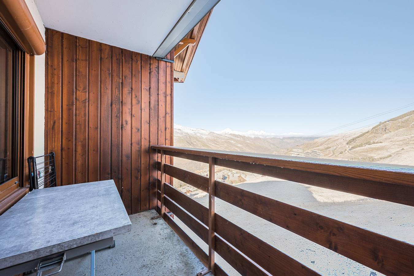 Ganze Wohnung, Appartement Les Menuires mit Bergblick und Balkon in Saint-Martin-de-Belleville, Les Trois Vallées
