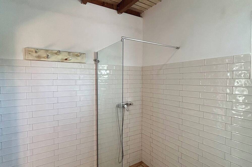 Rural paradise amidst olive trees and unique sunsets in Arahal, Sevilla Provinz
