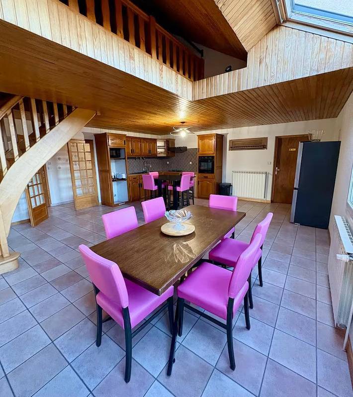 Gîte du Roc 8/10 personnes in Saint-Sauveur-de-Peyre, Peyre-en-Aubrac