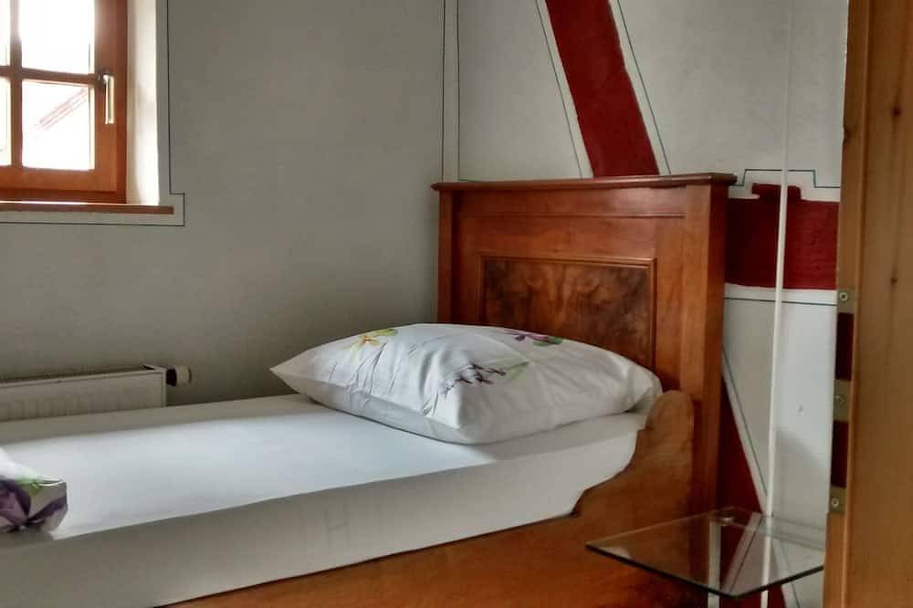 Franconian half-timbered house for 5 people in Krombach, Spessart-Mainland