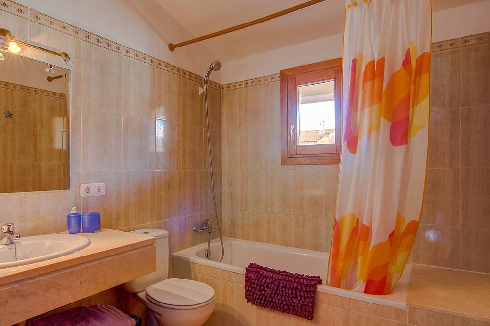 Llac Gran - Beautiful house with terrace and garden near the sea in Playa de Alcúdia, Alcúdia