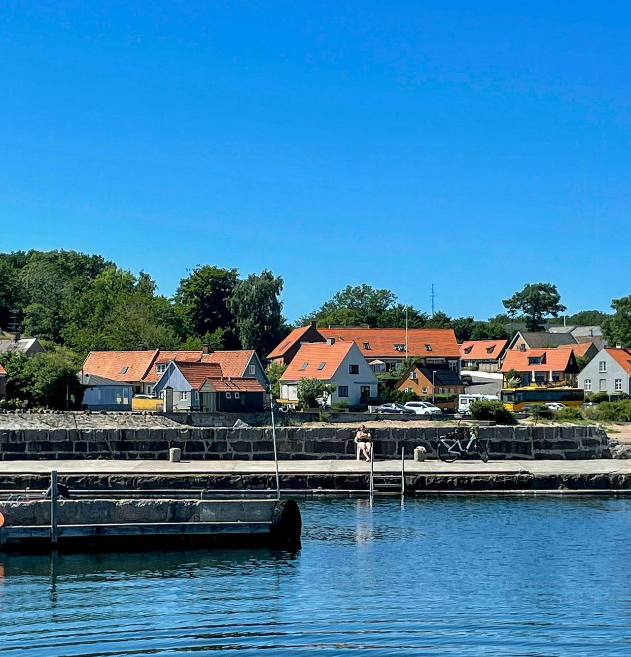 Fischerhäuschen mit umzäuntem Innenhof in Svaneke, Bornholm