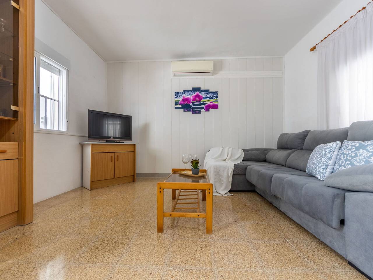 Mama - Mama 18.1 in La Cava, Tierras del Ebro