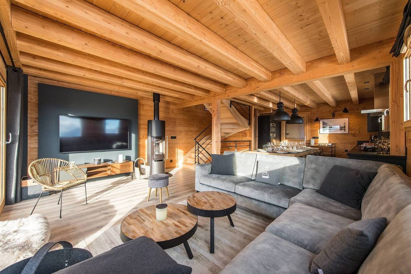 Appartement de vacances entier, Chalet mitoyen proche pistes avec vue panoramique in La Toussuire, Fontcouverte-la-Toussuire