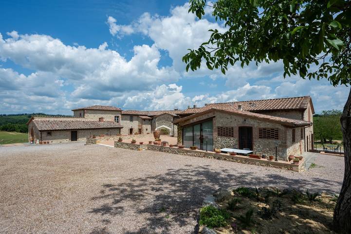 Gîte pour 2 personnes, avec piscine et jardin, animaux acceptés à Monteriggioni - 3
