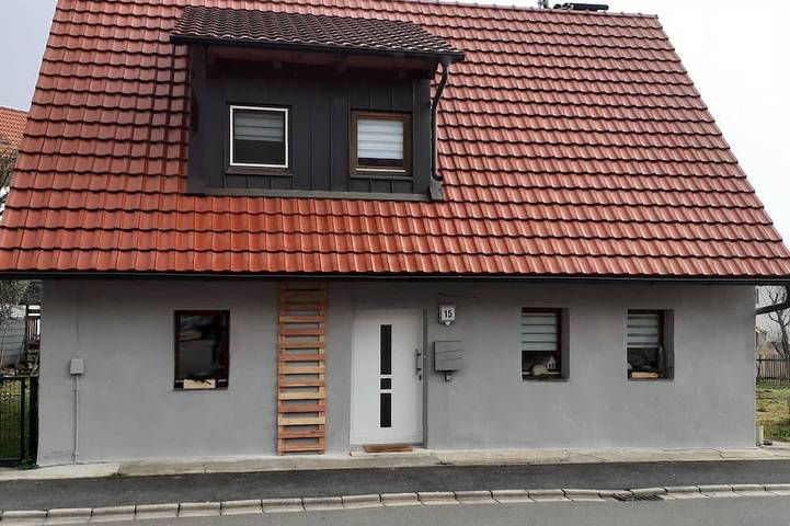 Ferienhaus für 7 Personen, mit Garten und Terrasse in Plech