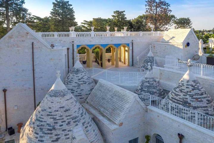 Location de vacances pour 2 personnes, avec jardin et vue ainsi que sauna et piscine à Selva di Fasano - 4